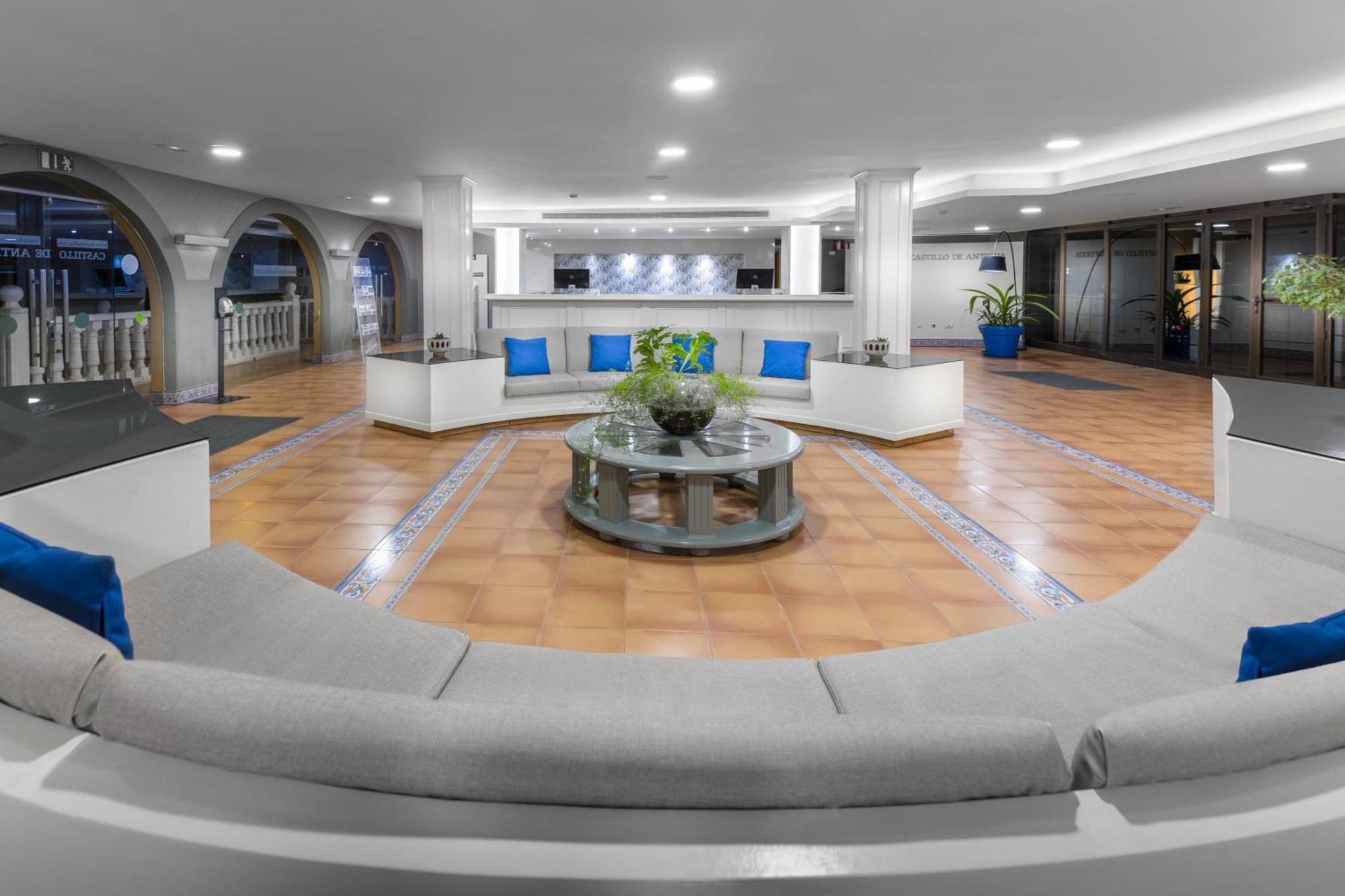 Aparthotel Elba Castillo San Jorge & Antigua 3*